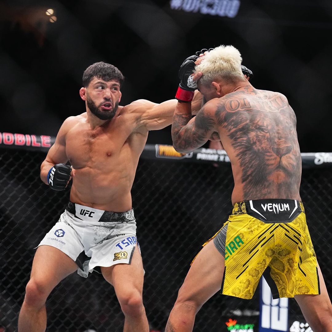 Arman Tsarukyan no UFC 300 (Foto: Divulgação/Instagram Oficial UFC)