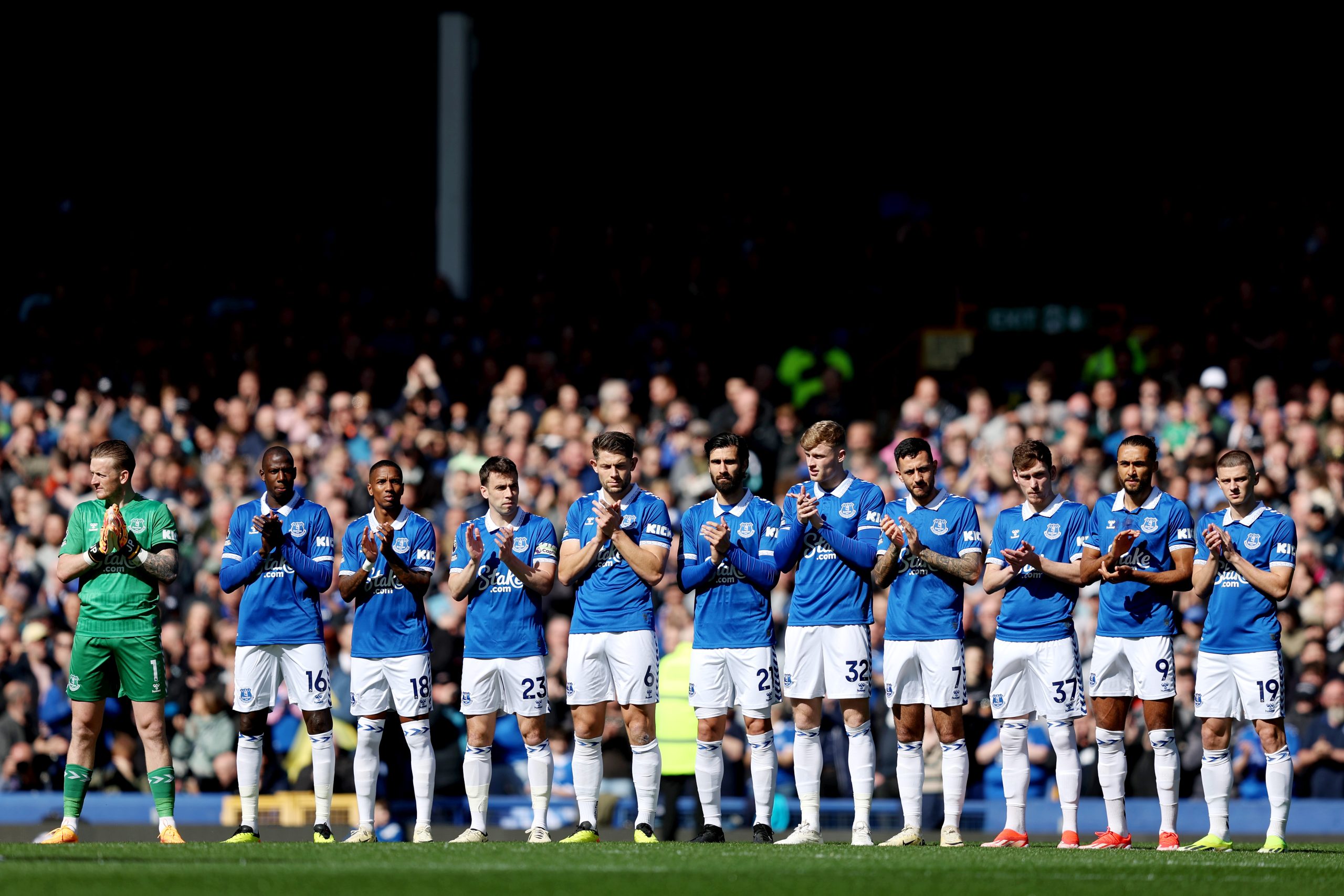 Everton é punido (Foto: Matt McNulty/Getty Images)
