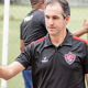 O técnico fez uma nota de despedida para o clube rubro-negro. Foto: Victor Ferreira/EC Vitória