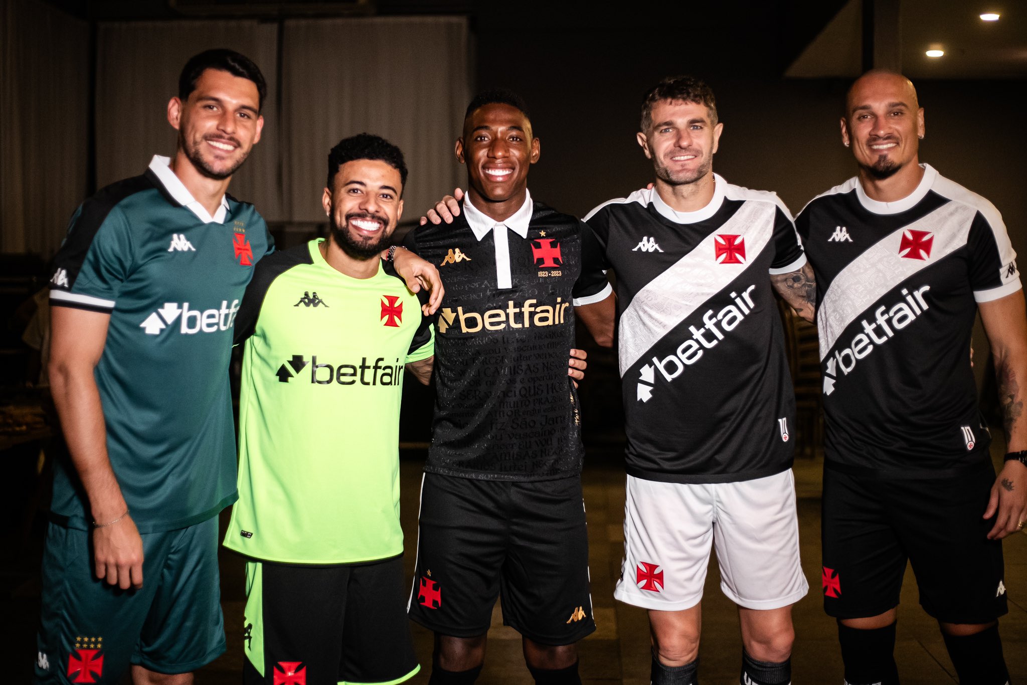 Vasco anuncia maior patrocínio master da história do clube em evento no RJ e anuncia camisa com nova logo da empresa. Foto: Leandro Amorim/Vasco