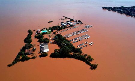 VDS nas enchentes (Foto: Veleiros do Sul)