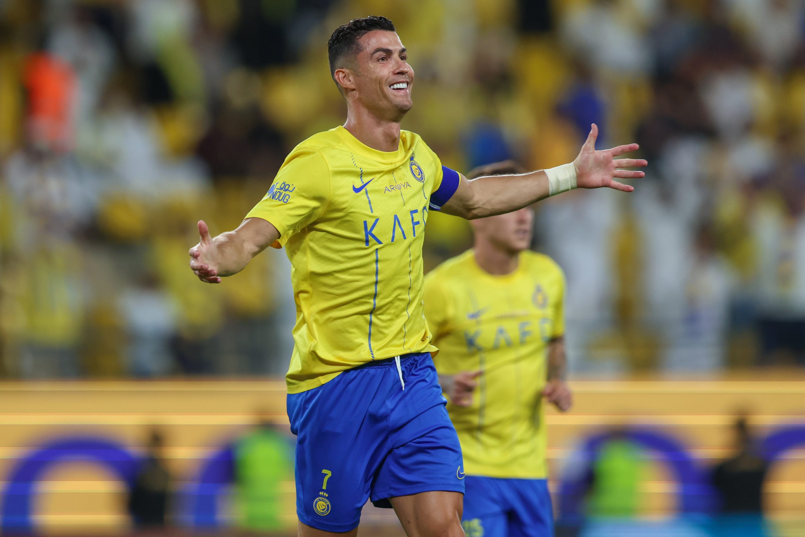 Cristiano Ronaldo comemora um de seus gols no jogo entre Al-Nassr e Al-Wehda (Foto: Yasser Bakhsh | Getty Images)