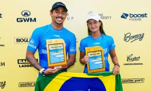 Samuel e Luana são vice-campeões na WSL. (Foto: Cait Miers/World Surf League)