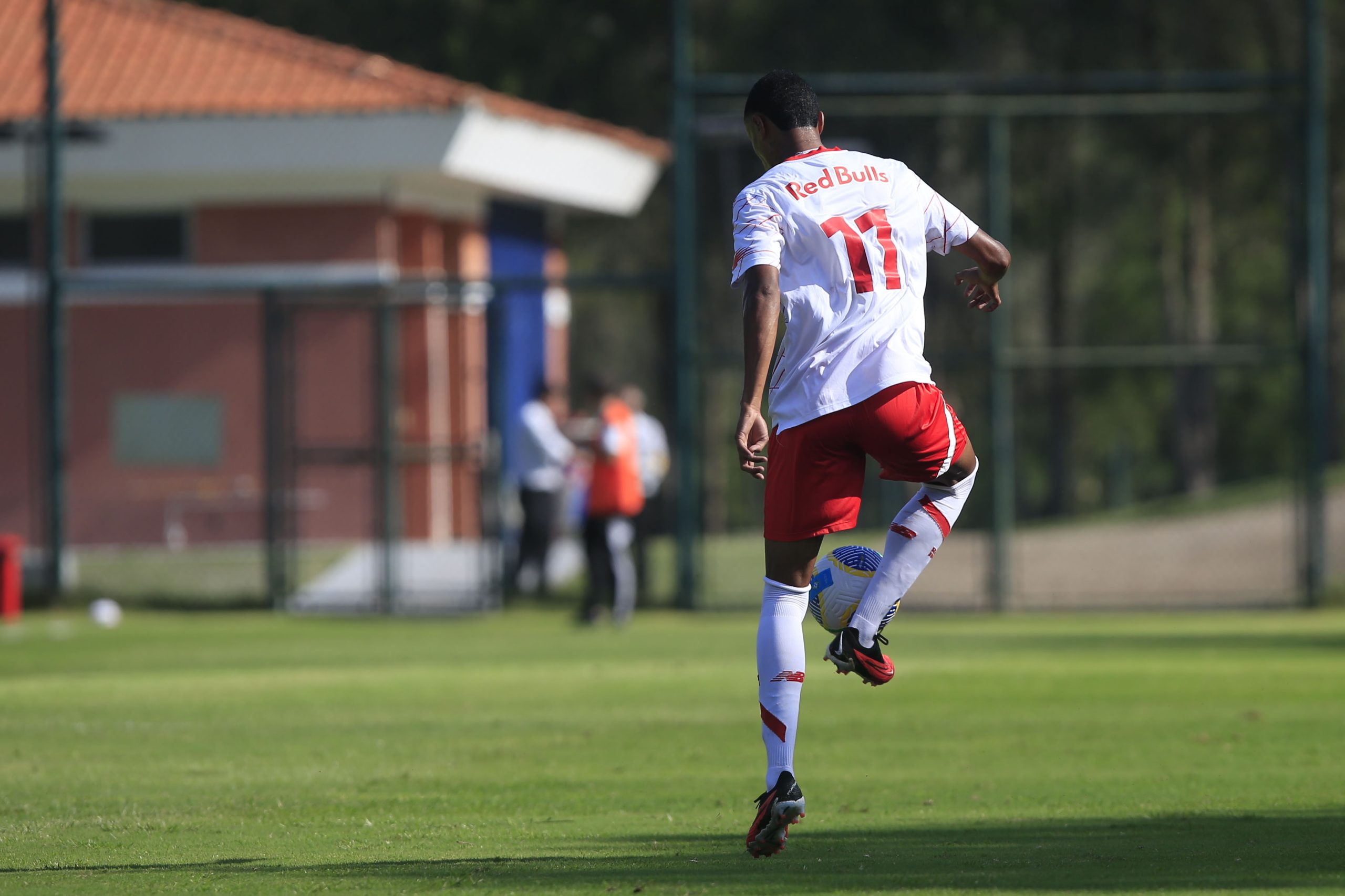 O Red Bull Bragantino enfrenta o Metropolitano pela 9ª rodada do Paulistão Sub-20. (Foto: Fernando Roberto Red Bull Bragantino)