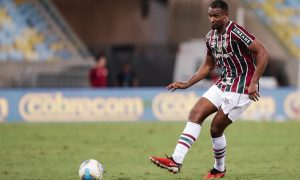 Marlon em campo de volta ao time titular contra o juventude apos se recuperar de lesão FOTO DE LUCAS MERÇON / FLUMINENSE FC