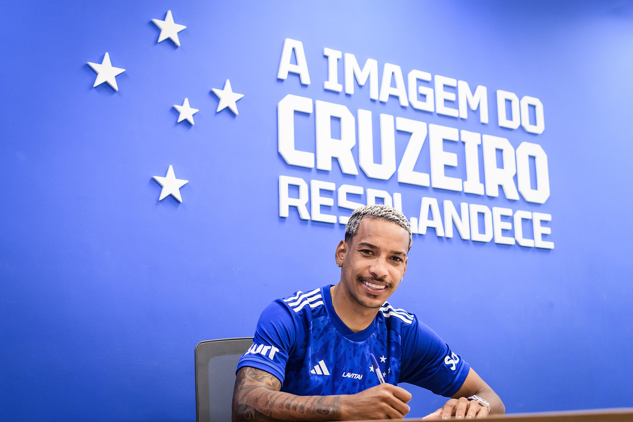 Matheus Pereira fica no Cruzeiro. (Foto: Gustavo Aleixo/Cruzeiro)