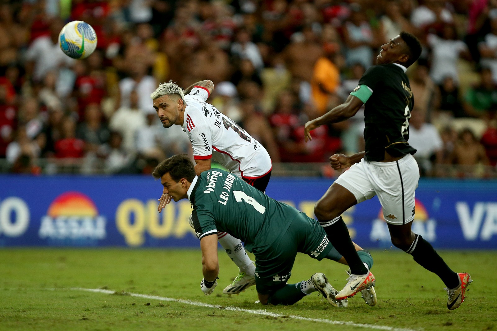 Vasco gastou R$87 milhões na pior defesa do Campeonato Brasileiro (Photo by Wagner Meier/Getty Images)