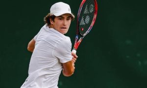 João Fonseca em Wimbledon ano passado no juvenil / Crédito: AELTC