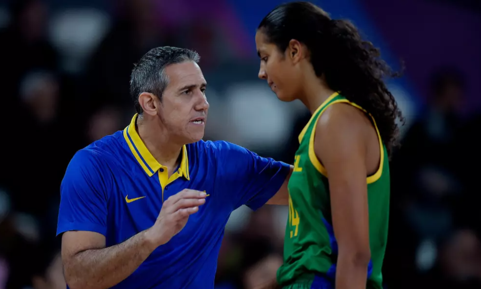 José Neto deixa o comando da seleção feminina (Foto: Alexandre Loureiro/COB)