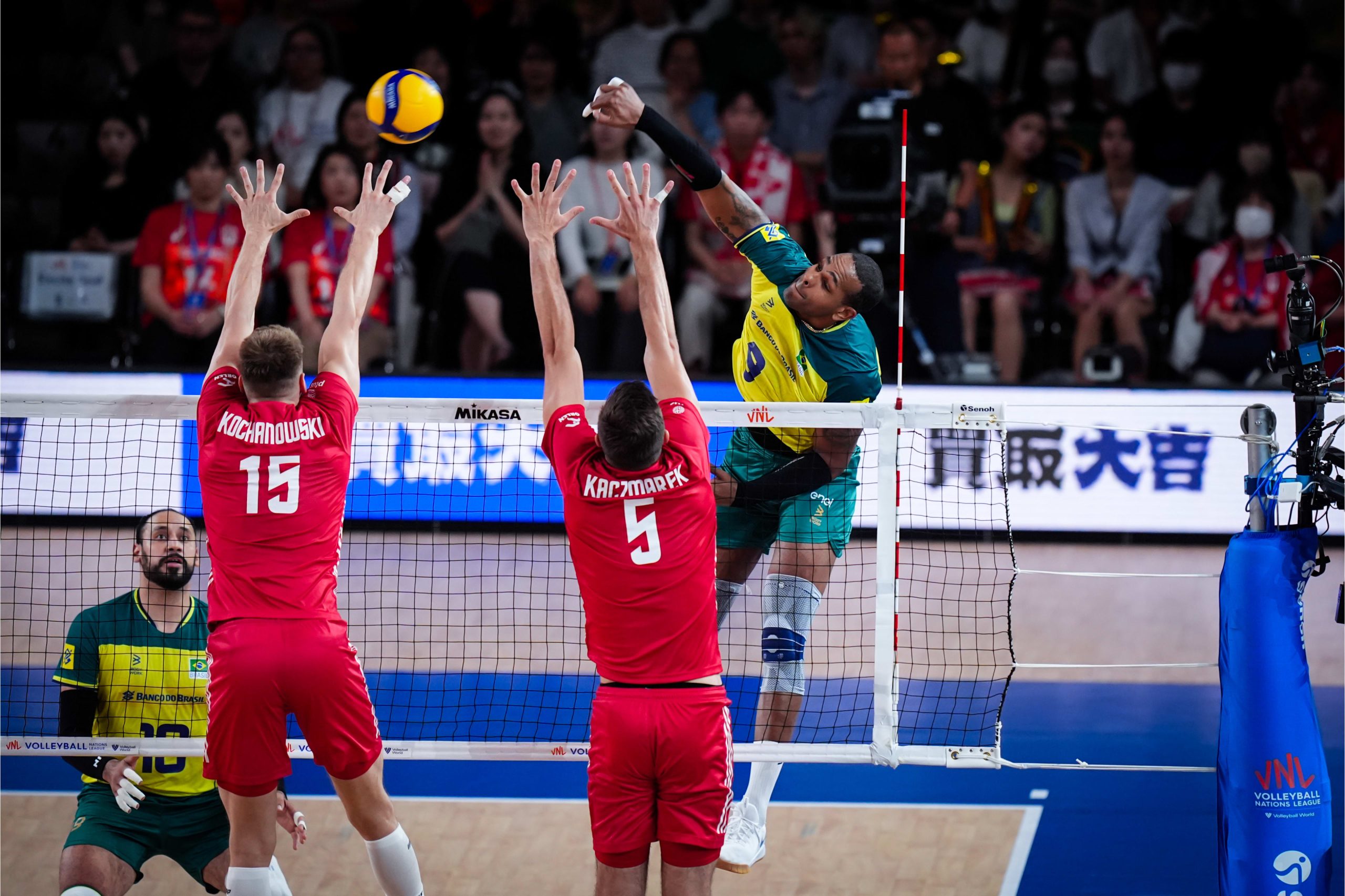 Brasil encerrou a segunda semana da VNL contra a Polônia