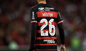 Werton volta a campo depois de mais 5 meses. Foto: Marcelo Cortes/ Flamengo