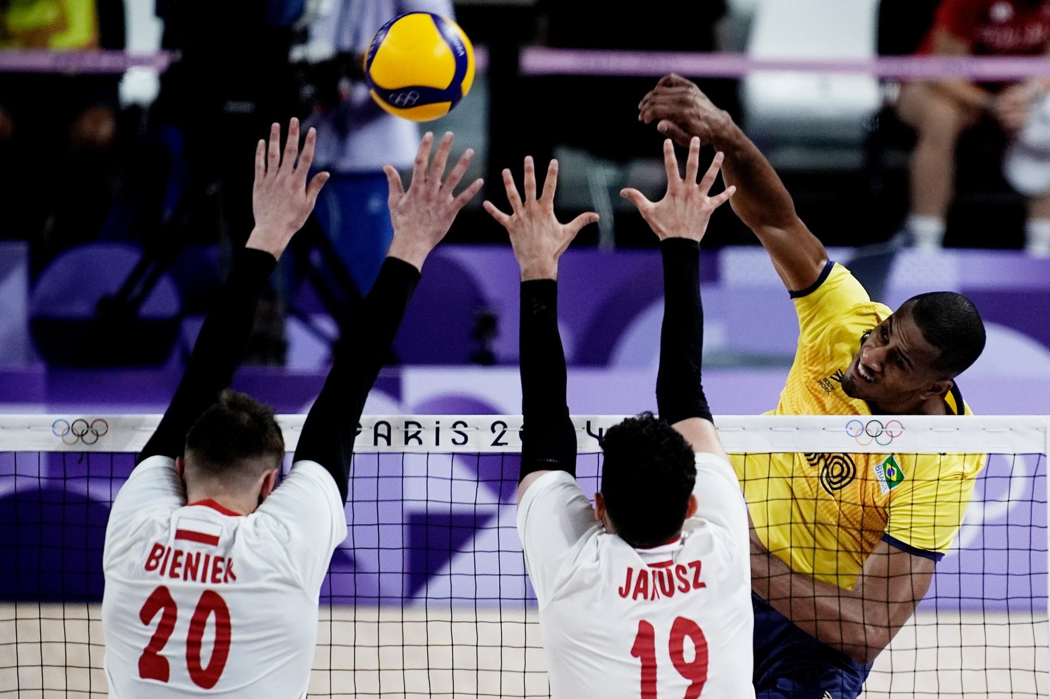 Brasil é derrotado pela Polônia no vôlei masculino (Foto: Alexandre Loureiro/COB)
