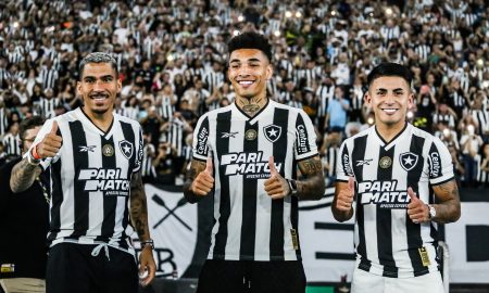 Reforços do Botafogo na segunda janela apresentados à torcida. (Foto: Arthur Barreto/Botafogo)