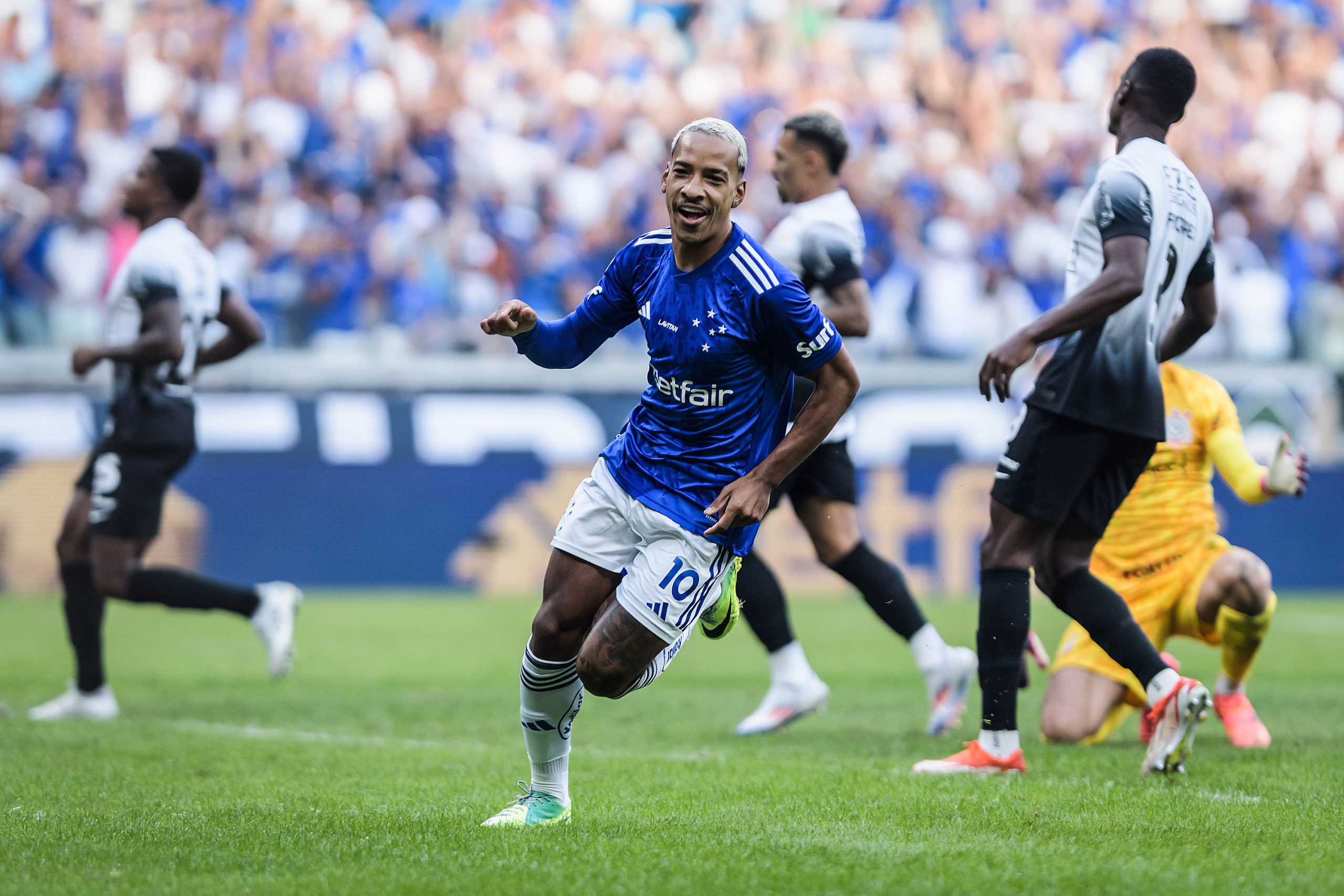 Matheus Pereira abriu o placar para o Cruzeiro. (Foto: Gustavo Aleixo/Cruzeiro)