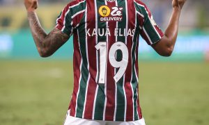 kauã elias comemorndo seu segundo gol com a camisa tricolor FOTO DE MARCELO GONÇALVES / FLUMINENSE FC