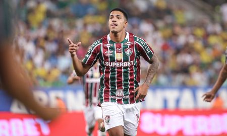 Fluminense volta a vencer depois de 13 jogos e respira no Brasileirão (Foto: Marcelo Gonçalves/FFC)
