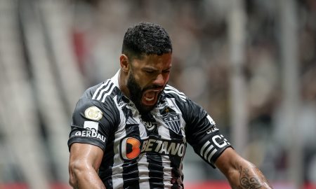 Hulk comemora o gol anotado contra o Corinthians. Foto: Pedro Souza