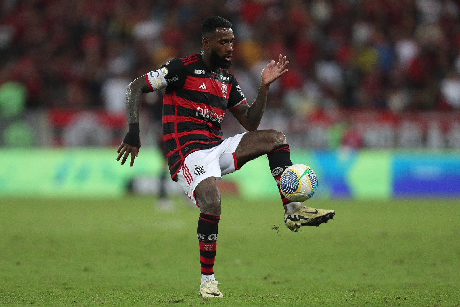 Gerson foi o melhor em campo na vitória do Flamengo sobre o Palmeiras na ida da Copa do Brasil (Photo by Wagner Meier/Getty Images)