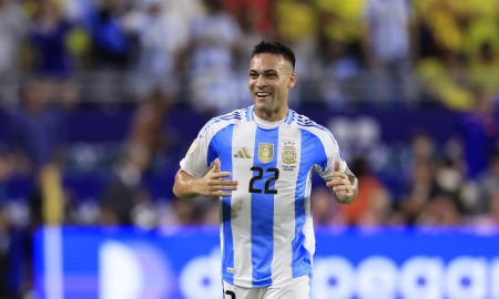 Lautaro comemora o gol da Argentina (Foto: Buda Mendes/Getty Images)