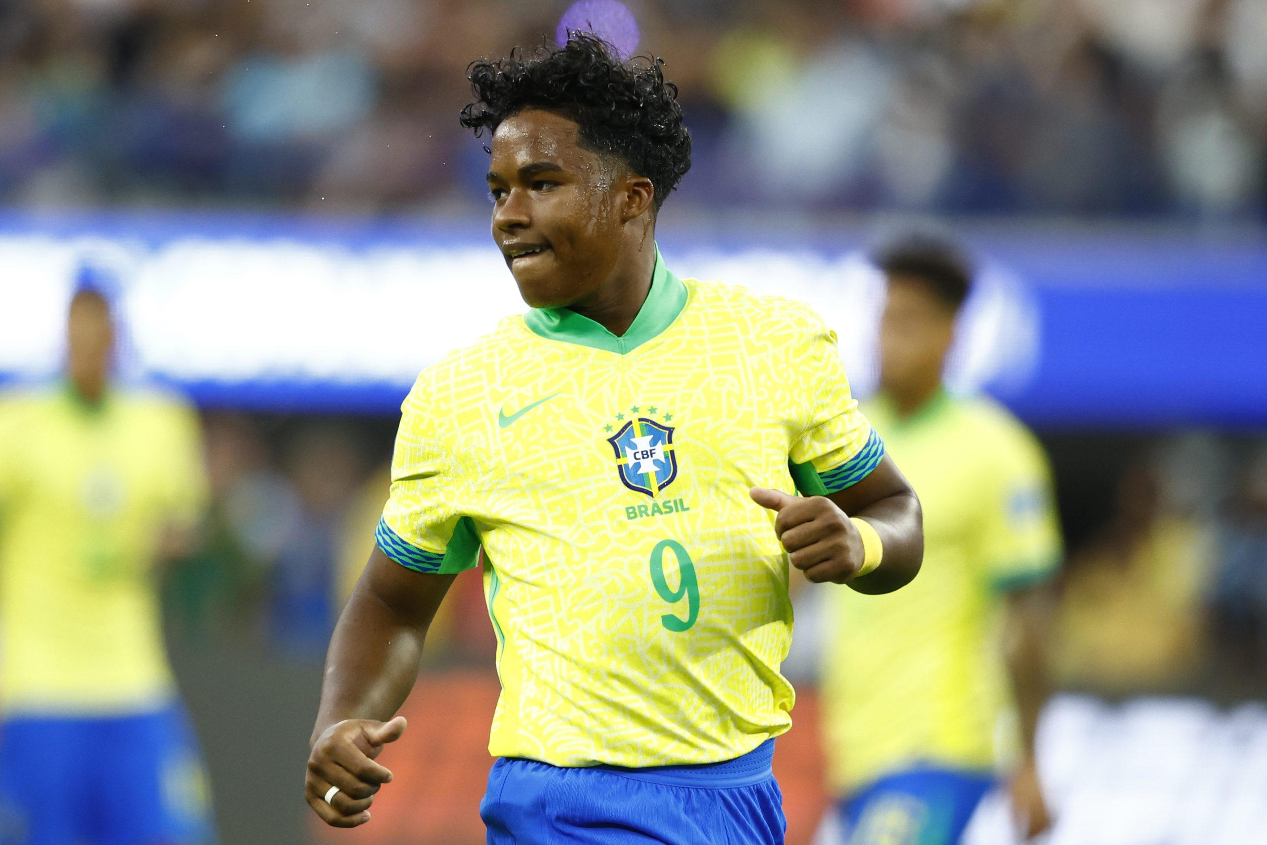 Endrick titular pelo Brasil. (Foto: Ronald Martinez/Getty Images)