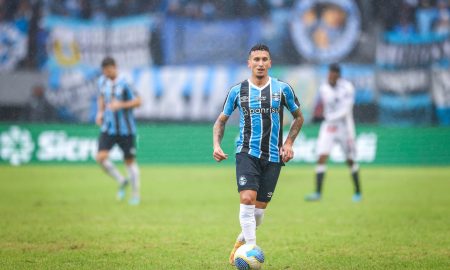 Dodi esteve em campo contra o Operário (Foto: Lucas Uebel/Grêmio)