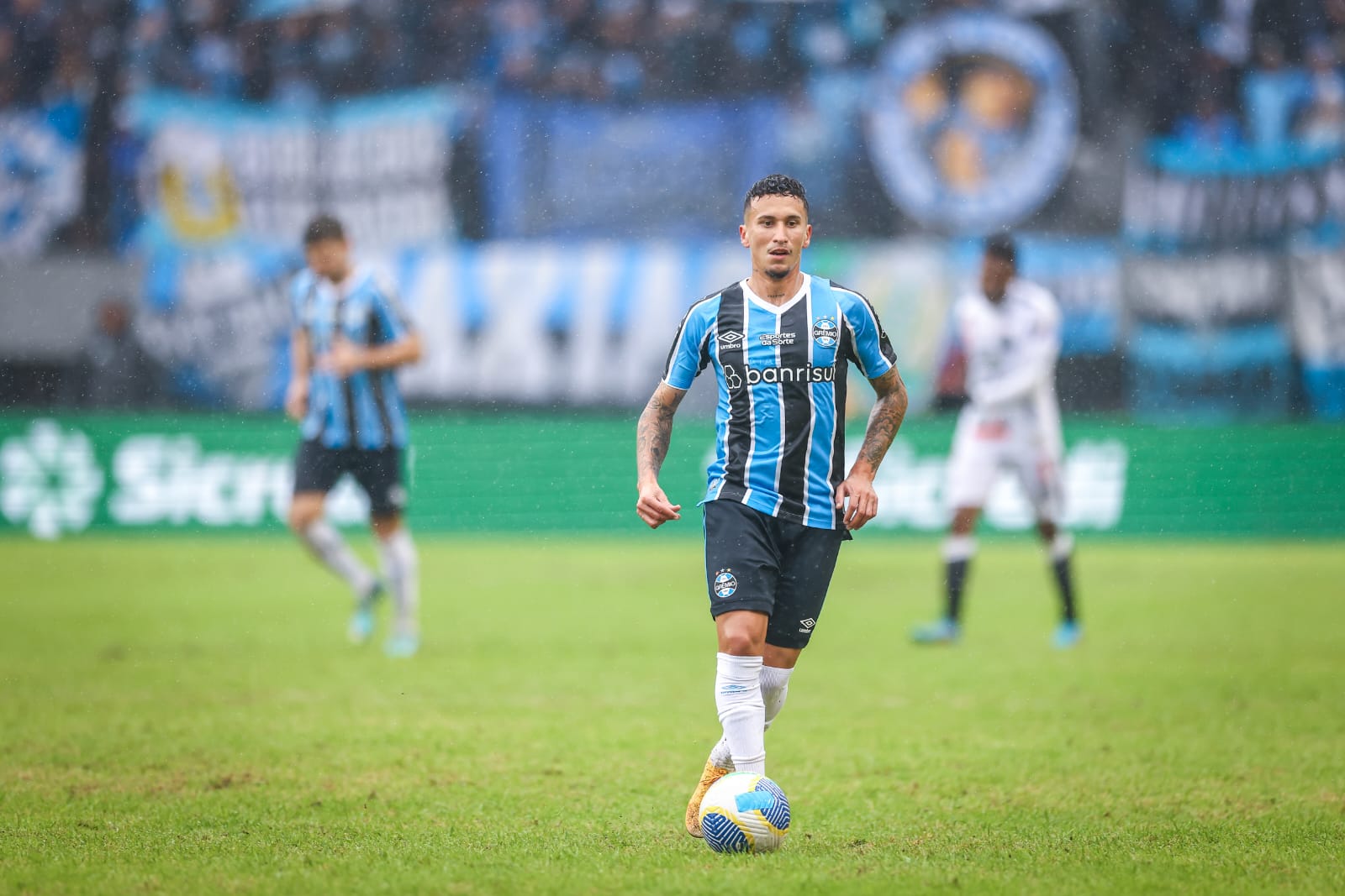 Dodi esteve em campo contra o Operário (Foto: Lucas Uebel/Grêmio)