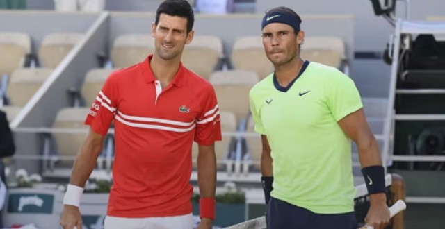 Nadal e Djokovic em Roland Garros em 2022 (Foto: FFT)