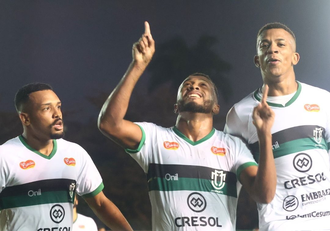 Maringá vence jogo de ida das oitavas da Série D (Foto: Bruno Araújo/Maringá FC)