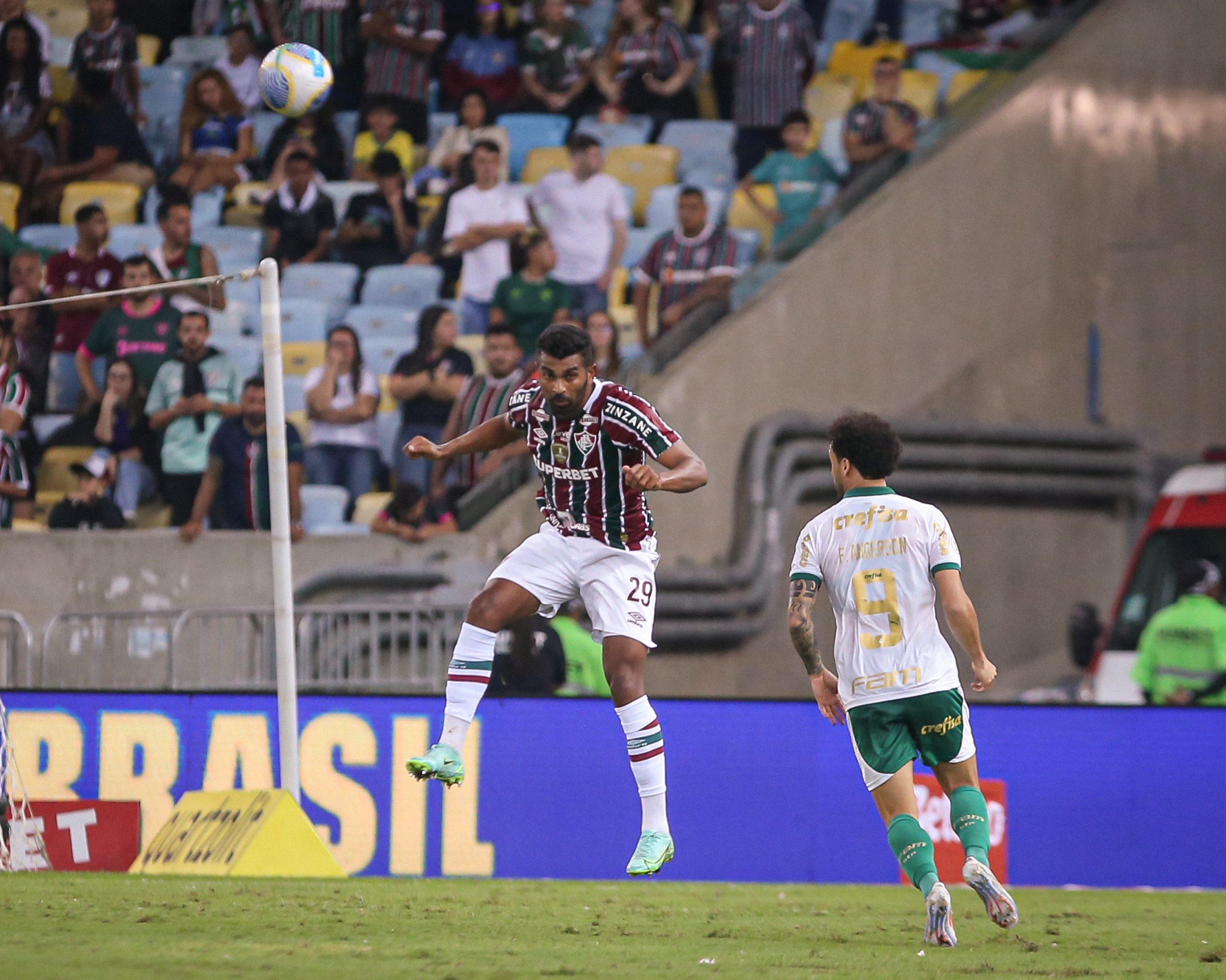 Thiago Santos diminuiu para o Flu. FOTO DE MARCELO GONÇALVES / FLUMINENSE FC