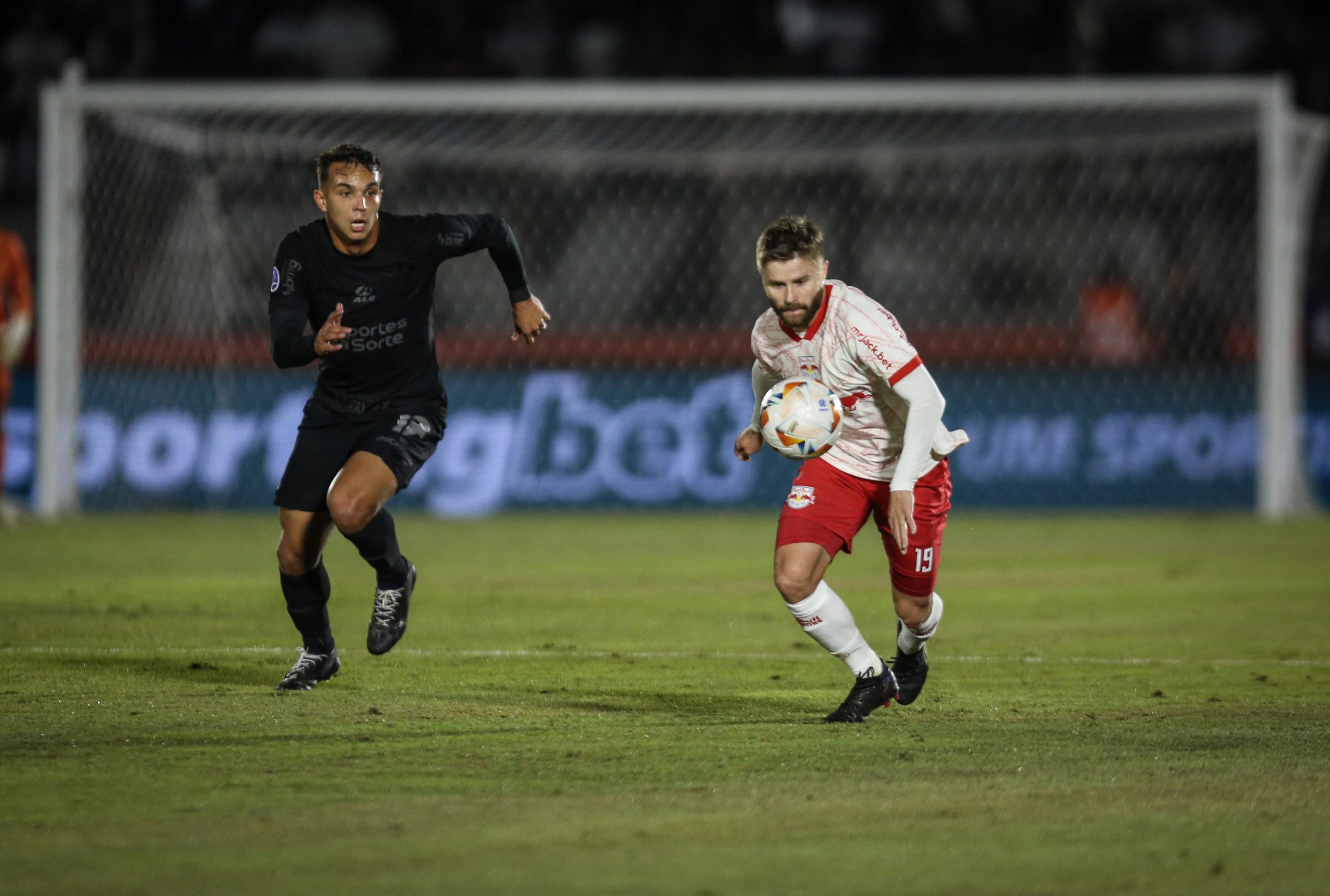 O Corinthians venceu o Red Bull Bragantino por 2 a 1 na ida das oitavas da Sula. (Foto: Ari Ferreira/Red Bull Bragantino)