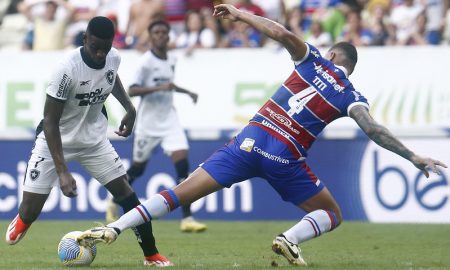 Botafogo e Fortaleza se enfrentam pelo Brasileirão (Foto: Vitor Silva/Botafogo)