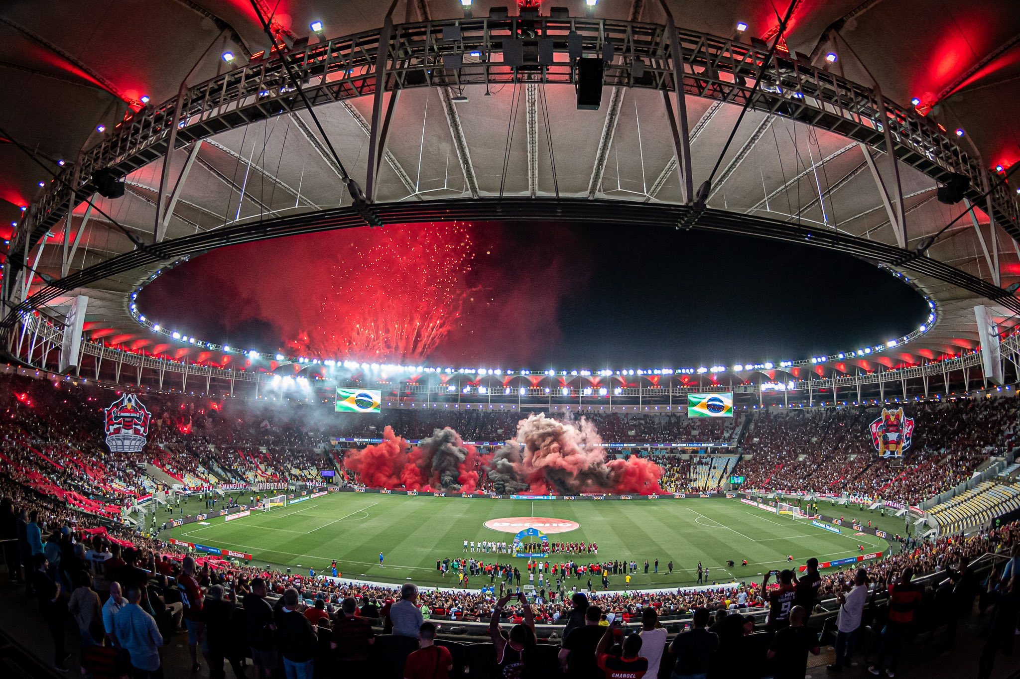 Flamengo mostra força da nação e tem o maior público da atual edição da Copa do Brasil (Foto: Paula Reis / CRF)