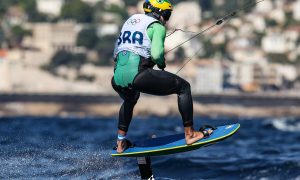 Bruno Lobo estreia na Fórmula Kite nos Jogos Olímpicos de Paris 2024. Foto: World Sailing/Lloyd Images