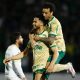 Murilo e Felipe Anderson durante comemoração do primeiro gol do Verdão. (Photo by Miguel Schincariol/Getty Images).