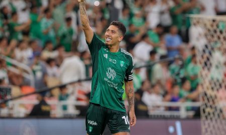 Roberto Firmino. (Foto: Divulgação/Al-Ahli)