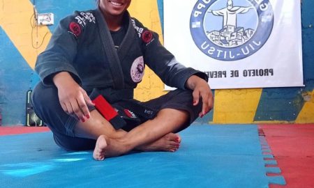 Professora de jiu-jitsu em comunidade do Rio está em Las Vegas para disputa internacional