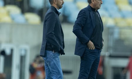 Técnico celebra chegadas, mas cobra mais reforços no Corinthians. (Foto: Rodrigo Coca/Agência Corinthians)