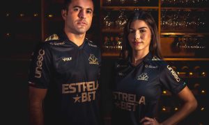 Criciúma foi um dos clubes a lançar novo uniforme.