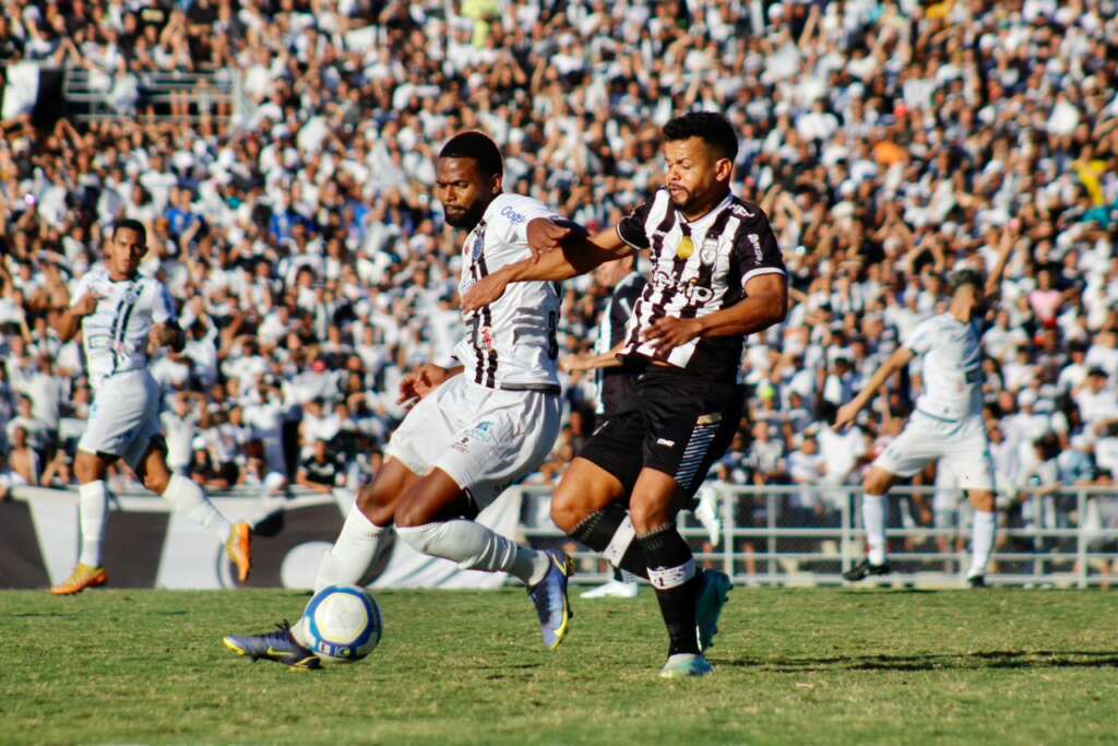 Treze e ASA em ação. (Foto: Wellington Faustino/FPF-PB)