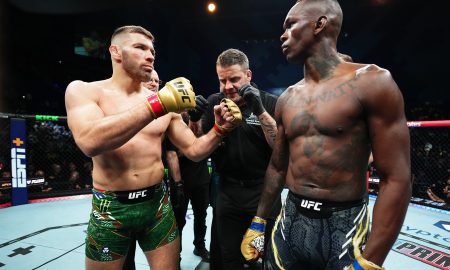 Dricus du Plessis finalizou Adesanya no quarto round (Foto: Divulgação/UFC)