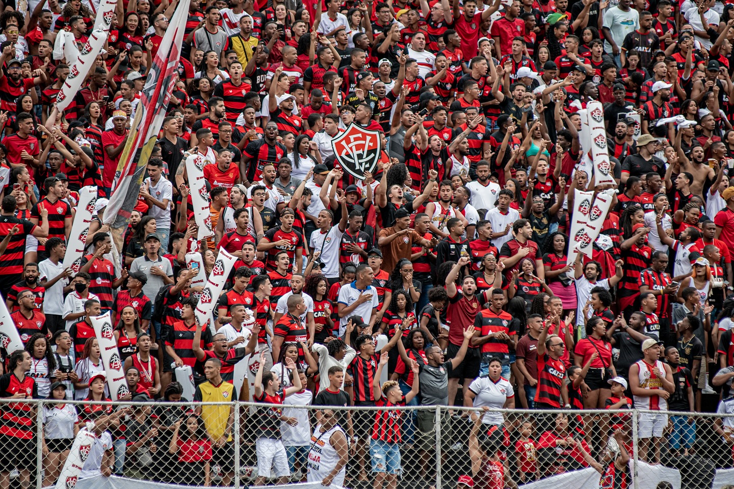 (Foto: Pietro Carpi/Vitória)