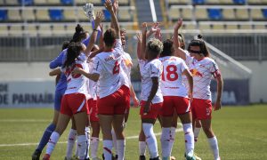 Jogadoras do time Sub-20 das Bragantinas. (Foto: Ari Ferreira/Red Bull Bragantino)