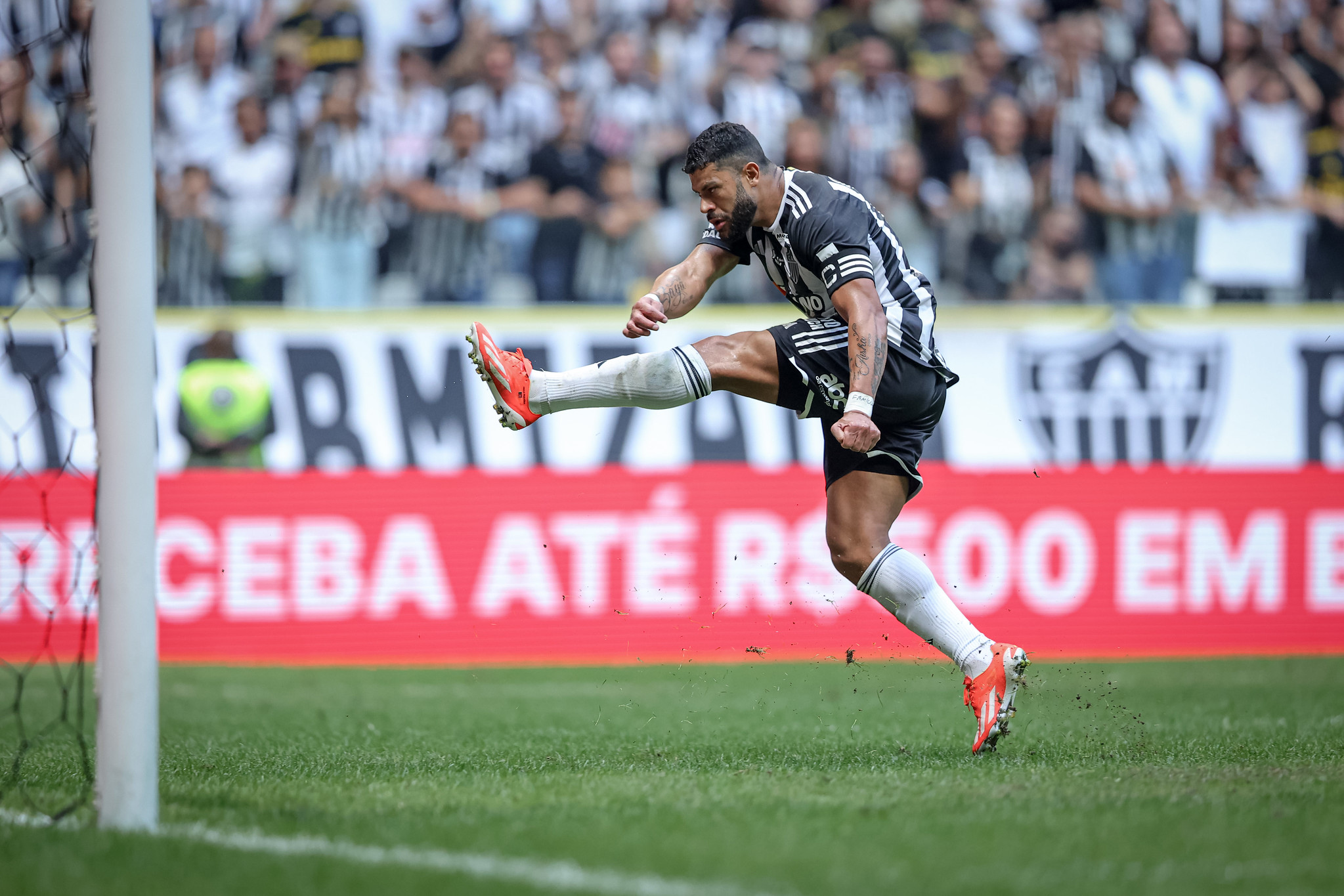 Hulk marca na vitória por 2 a 0 sobre o Vasco pelo Campeonato Brasileiro, na Arena MRV. Foto: Pedro Souza|Atlético-MG