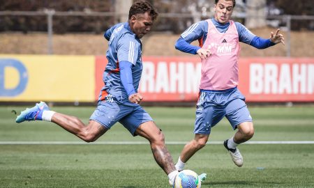 Gabriel Veron na Toca da Raposa (Gustavo Aleixo/Cruzeiro)