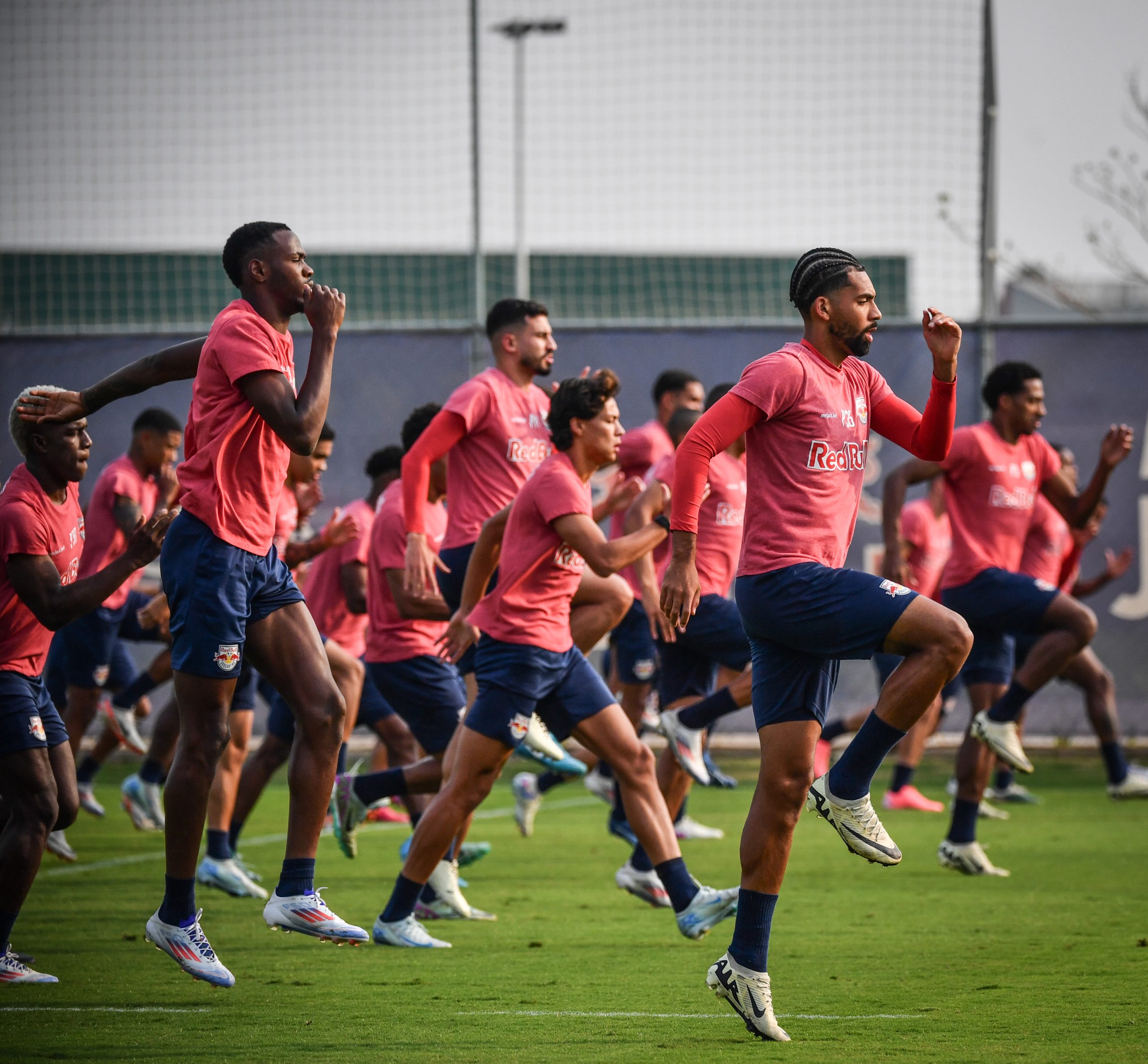 Luan Cândido e Eric Ramires começaram o período de transição. (Foto: Ari Ferreira/Red Bull Bragantino)