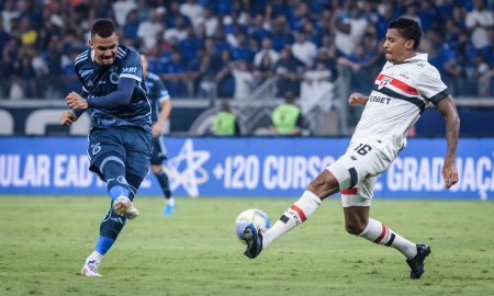 Zé Ivaldo diante do São Paulo (Gustavo Aleixo/Cruzeiro)