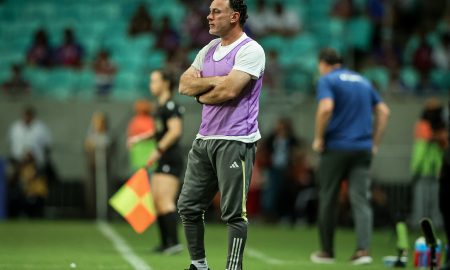 Gabriel Milito explica time misto em derrota contra o Bahia. Foto: Pedro Souza/Atlético-MG