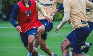 Jogadores no treinamento (Photo by Erico Leonan)