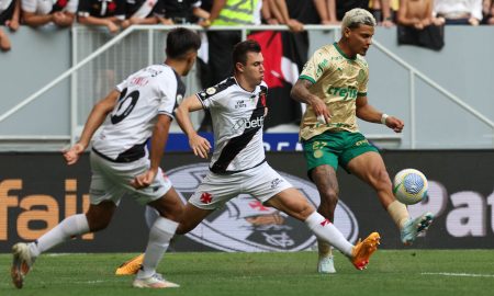 Richard Rios em ação na partida contra o Vasco da Gama. (Foto: Cesar Greco/Palmeiras).