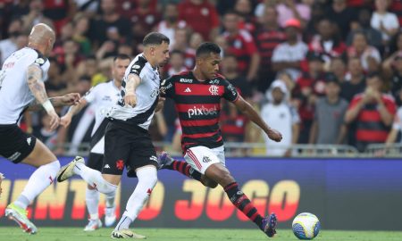 Flamengo e Vasco ficam no empate. Lucas Figueiredo/Getty Images